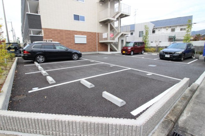 【駐車場】 | グランヴェール青山A棟