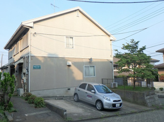 【駐車場】 | いつでも目の届く敷地内に駐車場があります♪