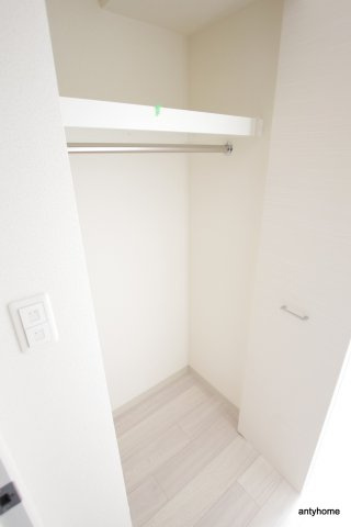 ファステート難波WESTパーク　仲介手数料無料の収納