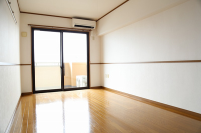 【洋室】 | モルティ | 洋室大（1）