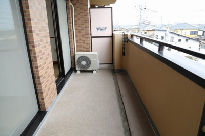 【バルコニー】 | モルティ | バルコニー（2）