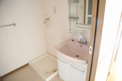 【洗面所】 | モルティ | 洗面所