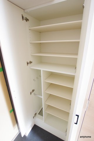 ファステート難波WESTパーク　仲介手数料無料の収納