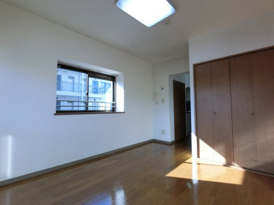 【洋室】 | カーサシェンナ