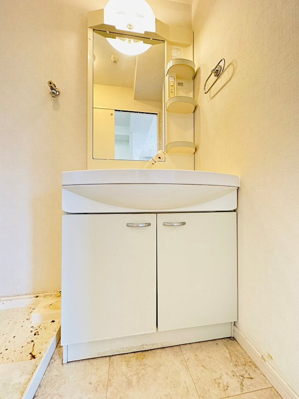 アップリッチ本荘の独立洗面台