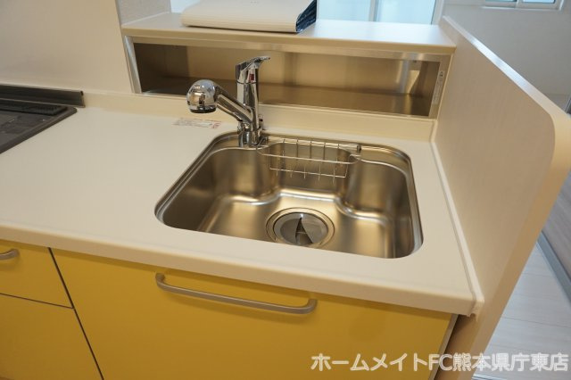 熊本市東区下江津６丁目のアパートのキッチン