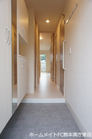 オルタンシアの玄関