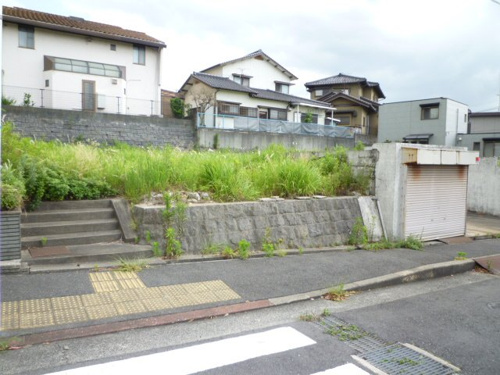 朽網東六丁目16番11号 更地渡し 前道６ｍ以上 即引渡し可 接道幅１０ｍ以上 建築条件なし 北九州市の不動産売却 賃貸のことなら株式会社福岡地所