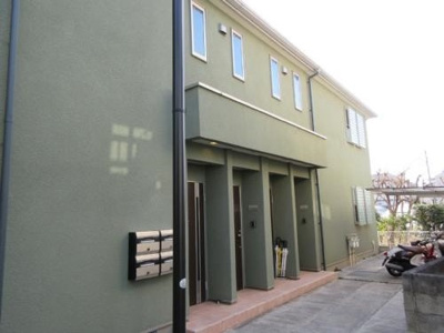 【外観】 | カリーノ蘭 | モスグリーン色の外壁