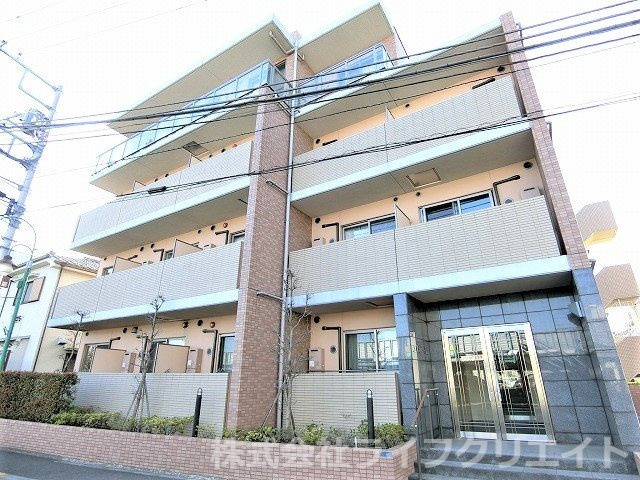 コスモアージュの外観