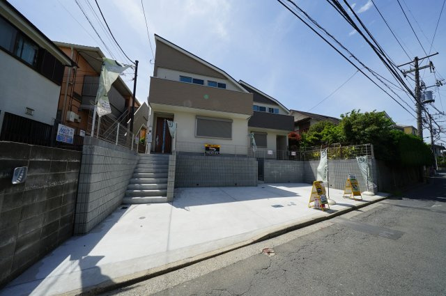 保土ヶ谷区釜台町全2棟　新築戸建ての外観