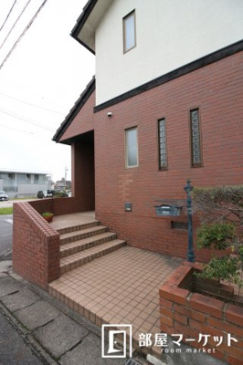 【エントランス】 | 梅坪町戸建住宅