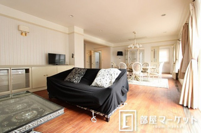 【居間・リビング】 | 梅坪町戸建住宅