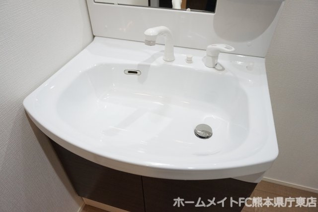 サウザンドプレイスG３の独立洗面台