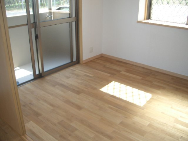 熊本市東区小山５丁目の賃貸マンションの洋室
