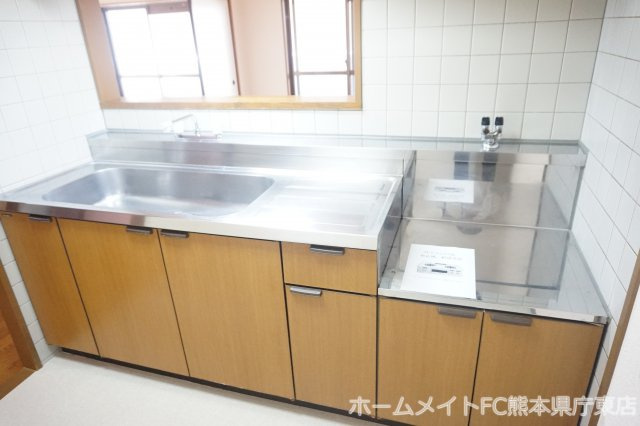 熊本市東区健軍３丁目の賃貸マンションのキッチン