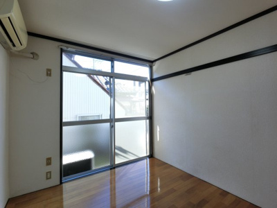 【居間・リビング】 | ニューグリーンハイツ