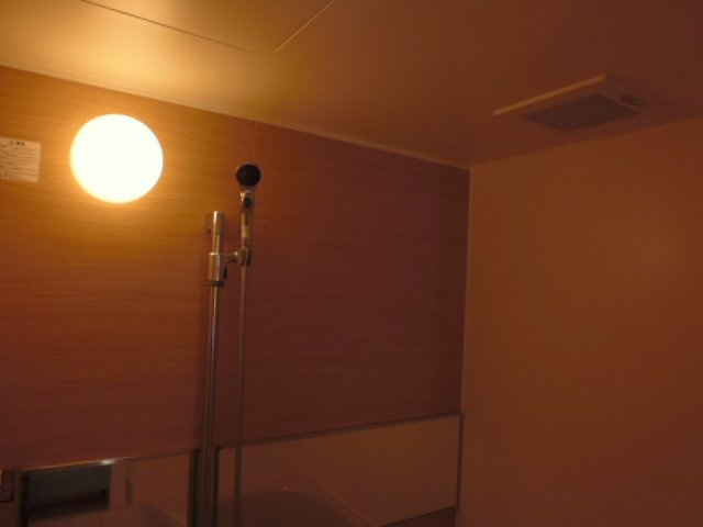 瀬戸内ハウジングの浴室