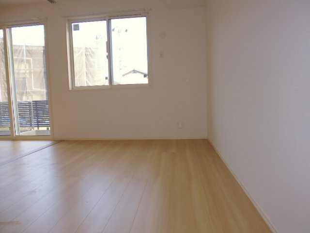 瀬戸内ハウジングの洋室