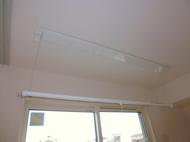 瀬戸内ハウジングの設備|室内物干し