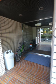 【エントランス】