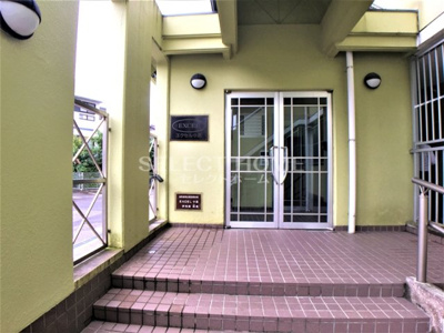 【エントランス】 | エクセル小呂 | 落ち着いたエントランスです