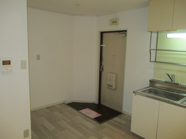 シャンクレール南堀江の玄関