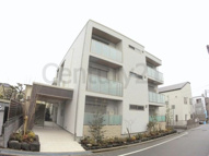 Y，s　COURTの画像