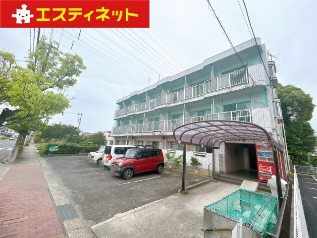 レイク東郷の外観