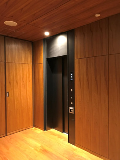 【その他共用部分】 | HAMACHO APARTMENTS　エレベーターホール