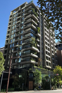 【外観】 | HAMACHO APARTMENTS　ホテル側外観