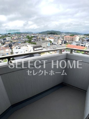【バルコニー】 | ハートヒルズ井田 | 暖かな日差しのふりそそぐバルコニー