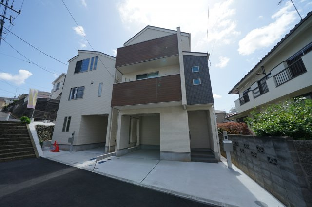 保土ヶ谷区岩井町全3棟　新築戸建ての外観