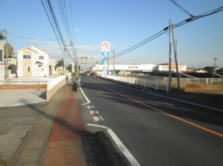 【前面道路含む現地写真】 | 前面道路含む現地写真です