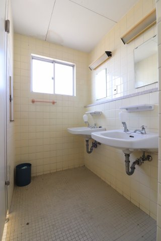 さくら屋ビルのトイレ|女性トイレ。