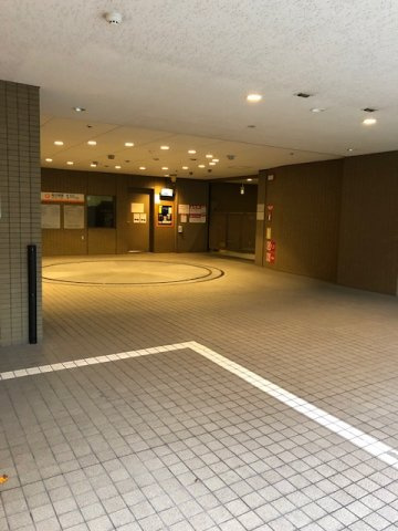 アークヒルズエグゼクティブタワーの駐車場