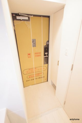 エスリード天王寺町北　仲介手数料無料の玄関