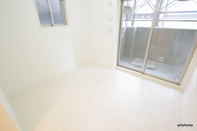 エスリード天王寺町北　仲介手数料無料の居間・リビング