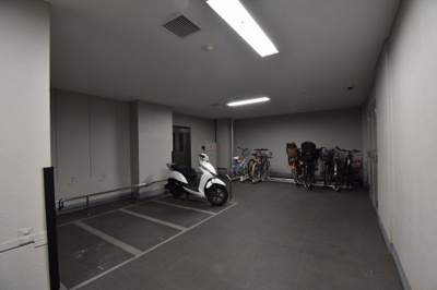 【その他共用部分】 | ブランズ横濱馬車道レジデンシャル | バイク置場