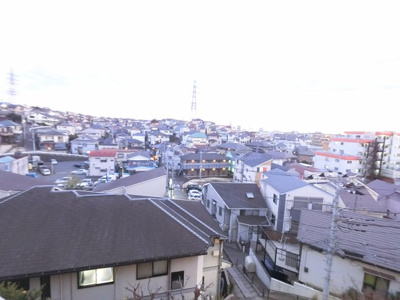 【展望】 | コトーしのはら | 閑静な住宅街で周辺静かです。
眺望も良好です。