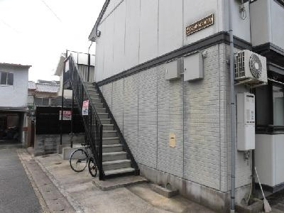 セジュールMAKOTOのエントランス