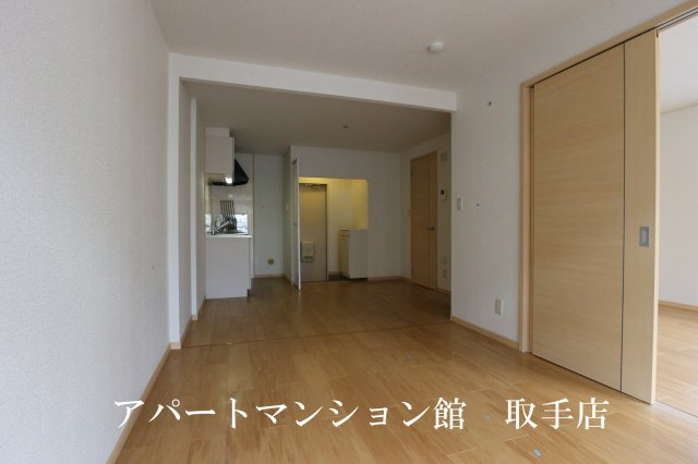 エルディム茂作の居間・リビング