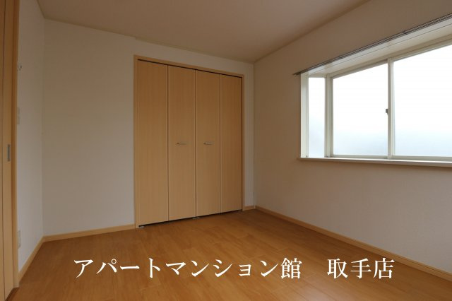 エルディム茂作の寝室