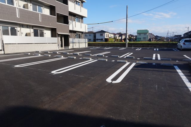 熊本市東区長嶺東５丁目のアパートの駐車場