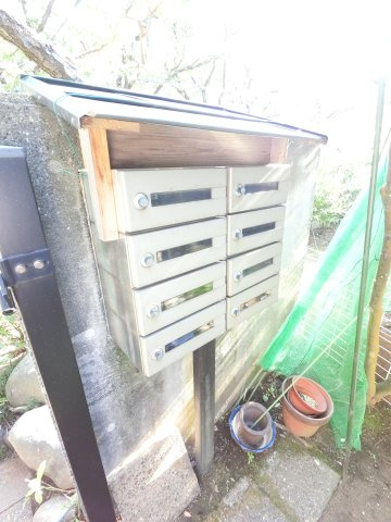 【エントランス】 | 隣家は家主様宅で安心です