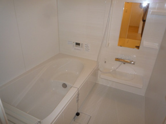 【浴室】 | D-roomオーク　Ａ | 落ち着いた空間のお風呂です