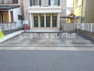 【駐車場】 | プリムラ