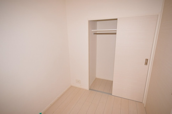 【寝室】 | 書斎や収納として幅広く