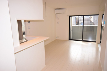 【居間・リビング】 | 南向きで明るいリビング