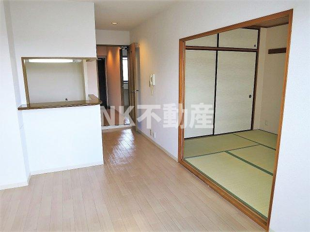 【内装】 | カサ・ルシェロ（布施賃貸） | 明るい室内です